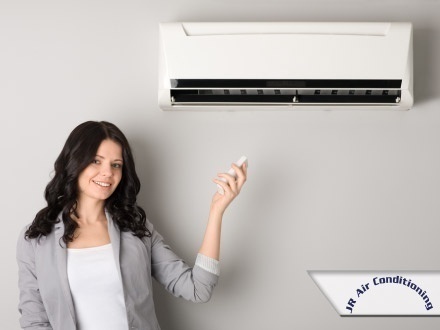 ¡A petición popular! $35 por Limpieza de acondicionador de aire residencial o comercial, incluyendo rejillas de ventilación, turbinas, bandejas y drenaje + Monitoreo del nivel del refrigerante + Chequeo del sistema eléctrico + Inspección de hélices y motores + Análisis de consumo + Crédito de $300 para la compra de un acondicionador de aire TGM Inverter, incluyendo: Mantenimiento por 1 año + Instalación