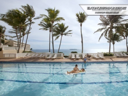 ¡Quédate entre el 20 y el 26 de diciembre! $349 por Estadía de 3 días y 2 noches para 2 adultos y 2 niños en habitación RUN OF THE HOUSE o $379 en habitación con 2 CAMAS QUEEN; Ambos incluyen 8 boletos para el Coquí Water Park + $45 de Crédito en el Spa Boutique al comprar un masaje o facial Signature Waldorf Astoria