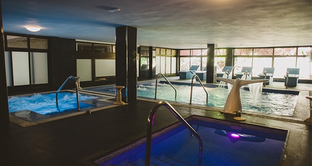 19,90€ por Gustazo para 2 personas que incluye: 2 Horas de Circuito SPA