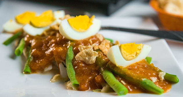 RD$1,632 por Menú indo-holandés para 2 personas que incluye: 1 Entrada