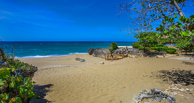 US$380 por Estadía de 3 días y 2 noches en villa de 2 habitaciones para